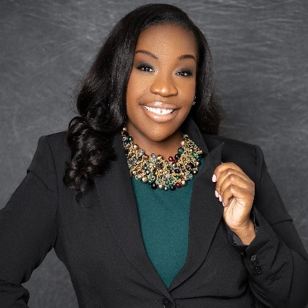 Aisha Sanders, LCPC